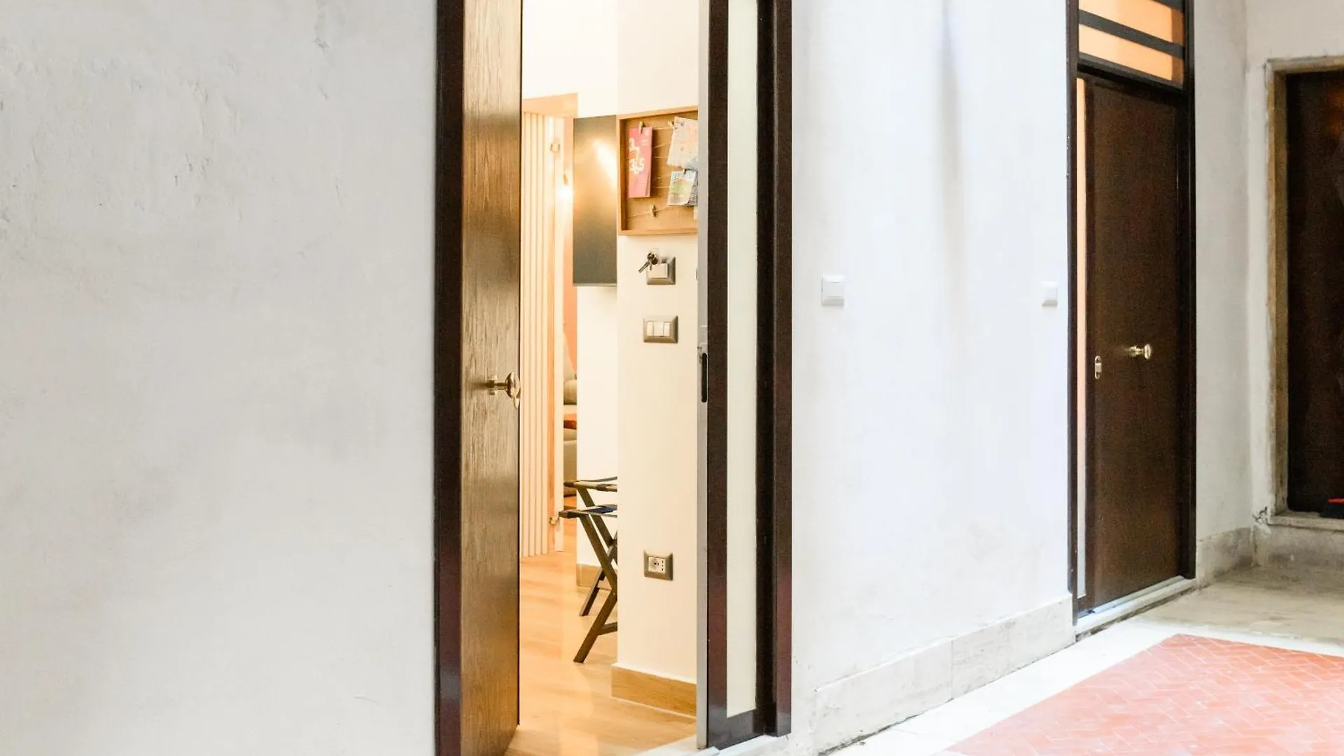 Nea Domus Santa Monica Apartment Naples